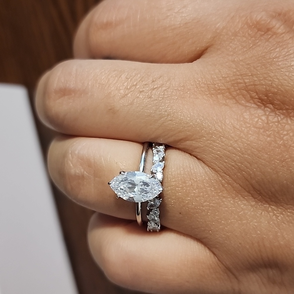 Everly Ring